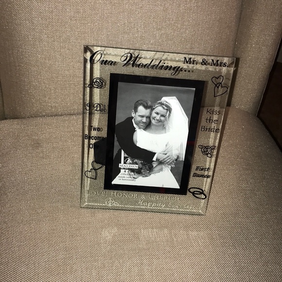 Our Wedding.... picture frame - Picture 4 of 5